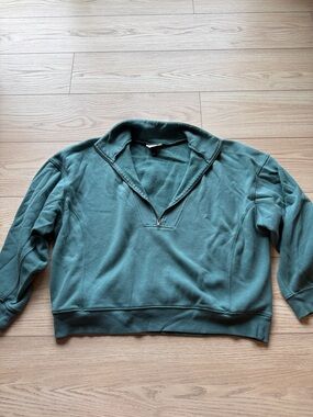 Universal Thread Women's Quarter-Zip Pullover Sweatshirt in Teal